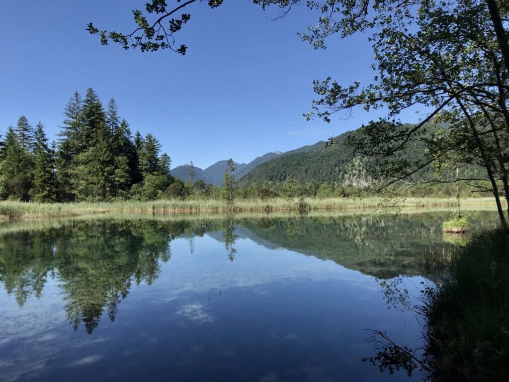 Sieben Quellen Eschenlohe - wunderschönes glasklares Wasser