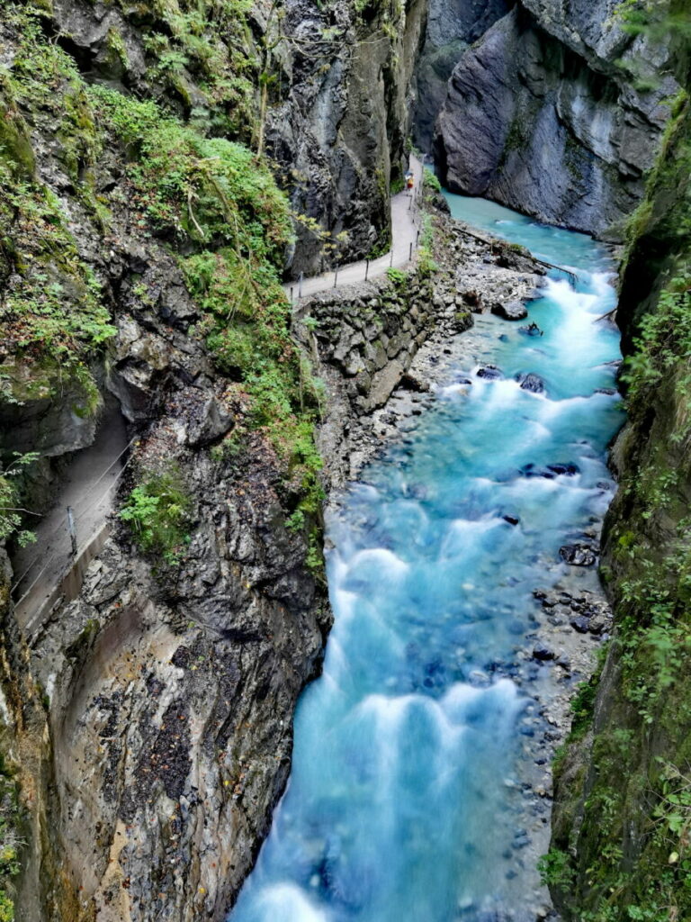 Wasserfälle Wanderung in Garmisch Partenkirchen - auf dem Weg zur Kaiserschmarrn Alm