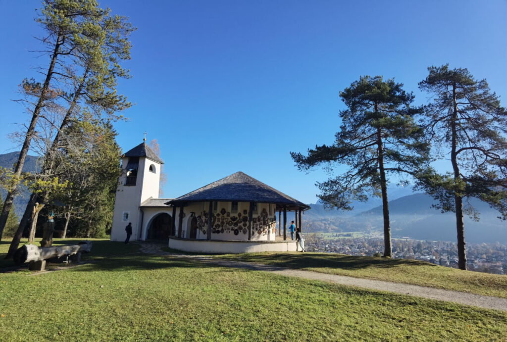 Die Kriegergedächtniskapelle Garmisch auf dem Kramerplateau