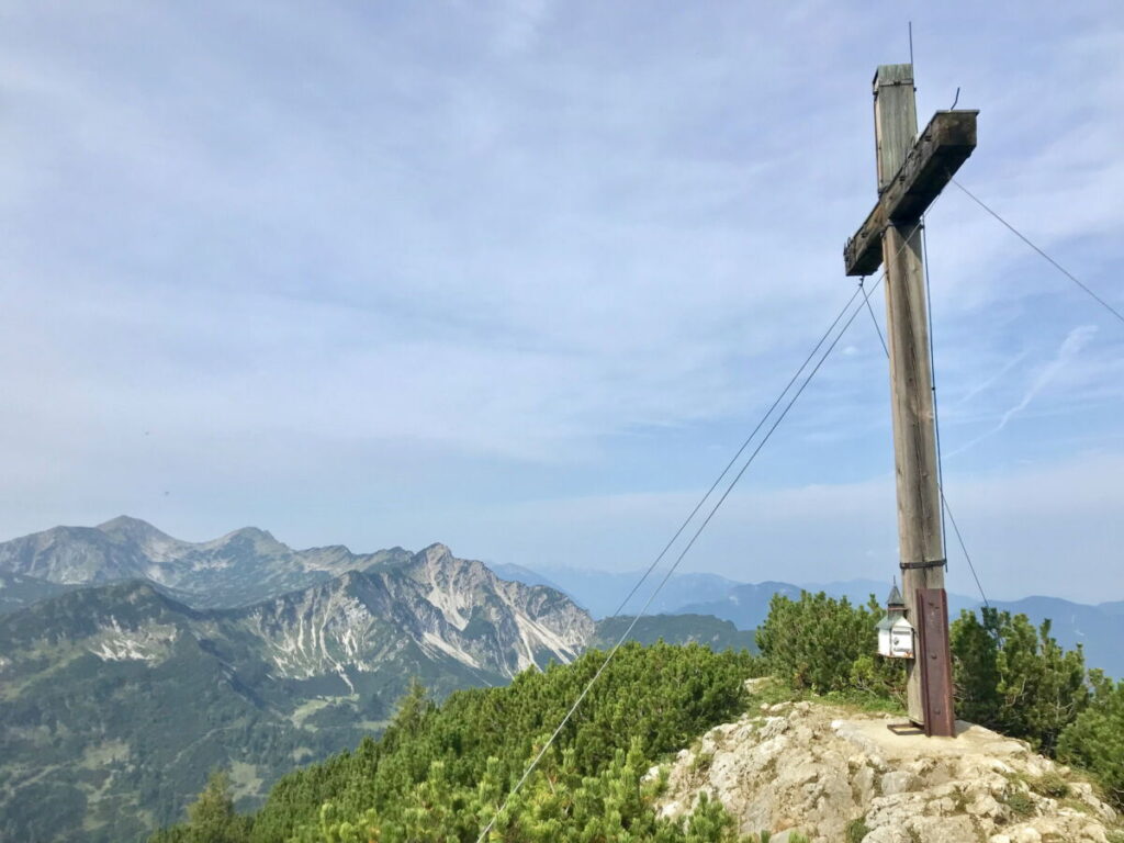 Im Estergebirge wandern - hier der Simetsberg Gipfel